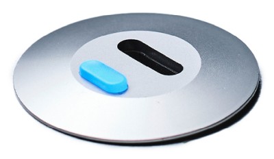 Ochno-uttag med RGB-knapp, USB-C-uttag med låsskruv, 1m kabel, Bord, infälld anläggning, Aluminium