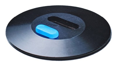 Ochno-uttag med RGB-knapp, USB-C-uttag med låsskruv, 1m kabel, Bord, infälld anläggning, svart