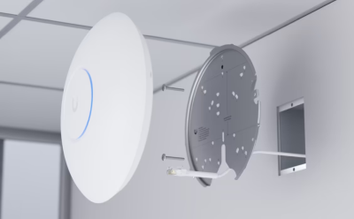 Ubiquiti Networks UniFi 7 Pro Max, Tri-band WiFi 7, 2.5GbE LAN, PoE+#3